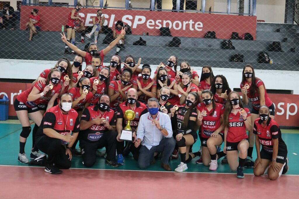 Atual campeão, Sesi-Bauru estreia no Paulista de vôlei contra