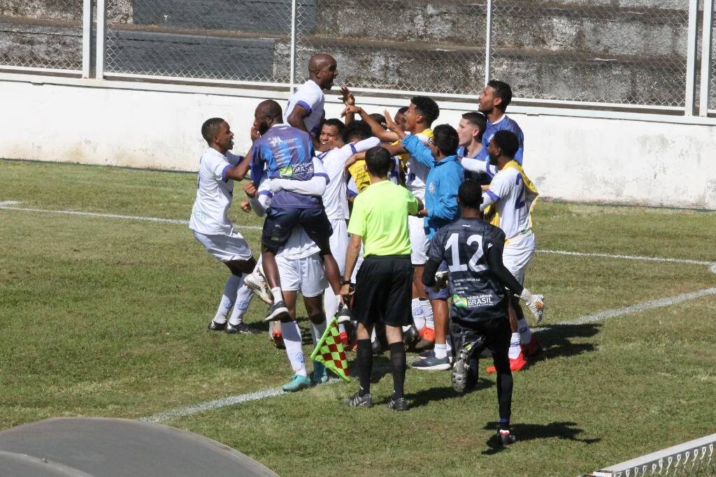 Com gol de Júlio, Dínamo vence e mantém boa fase no Mineiro Sub-17
