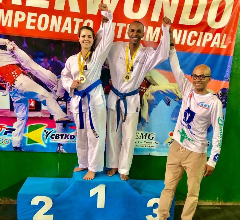 Equipe de Araxá conquista oito medalhas no Campeonato Mineiro de Taekwondo