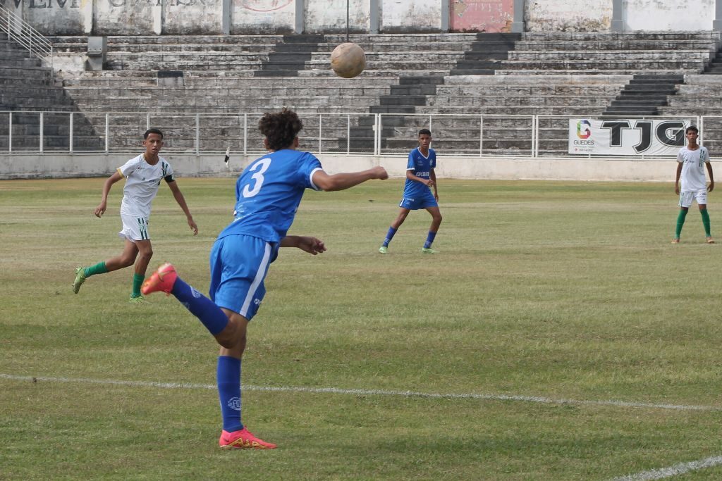 Com novos treinadores, Sub-20, Sub-17 e Sub-15 começam 2ª fase do