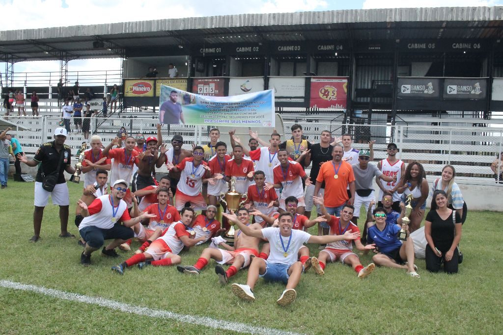 Colégio Marista Brasília apresenta campeão brasileiro de xadrez